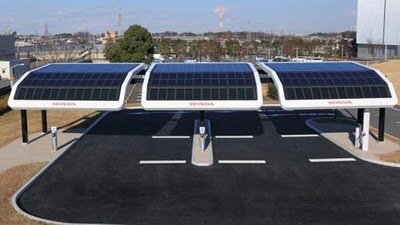 Первая мобильная солнечная заправочная электростанция