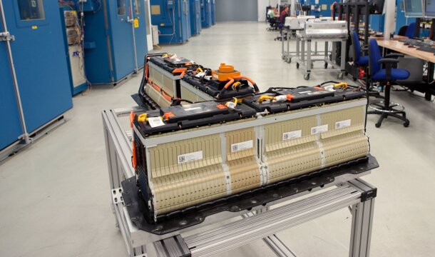 В 2017 году Renault и LG Chem начнут производство батарей нового поколения