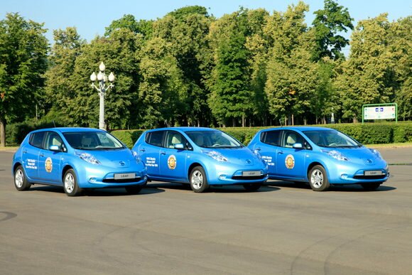 Nissan LEAF любит природу Nissan LEAF любит природу