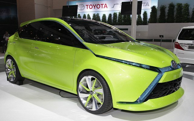 Toyota Dear Qin hatchback