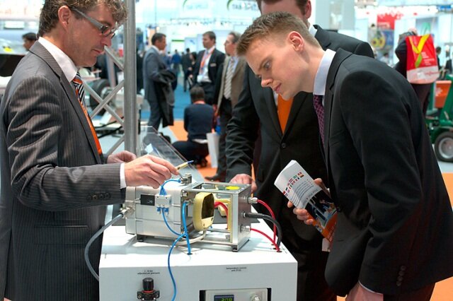 Hannover Messe 2012. Топливный элемент. Hannover Messe 2012. Топливный элемент.