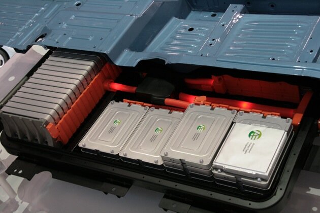 Алюминий-воздушная батарея позволит увеличить запас хода электромобиля до 1600 км