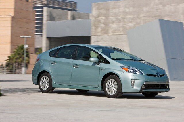 Toyota Prius Plug-in Hybrid 2012