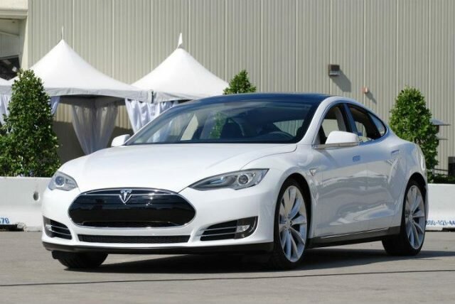Tesla Model S цена в Европе