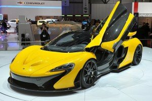 McLaren P1: новое поколение суперкаров